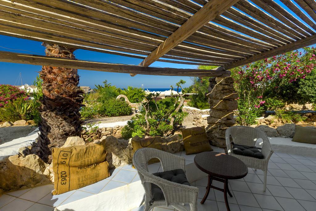 Hotel I Dammusi Di Borgo Cala Creta LMP Exteriér fotografie
