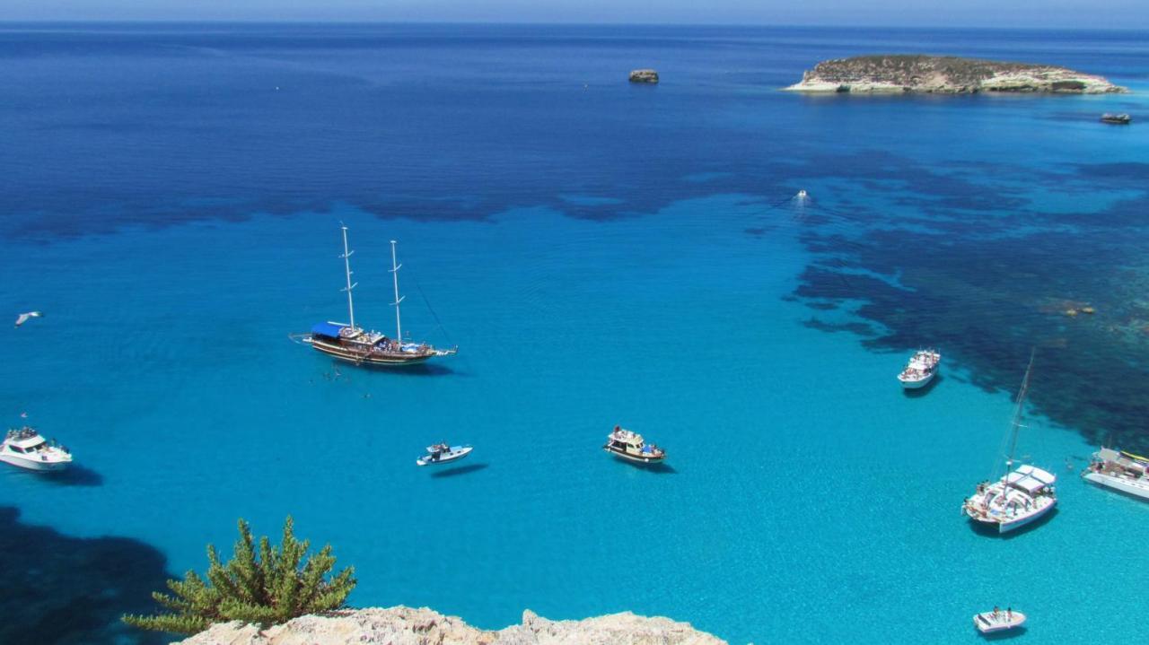 Hotel I Dammusi Di Borgo Cala Creta LMP Exteriér fotografie